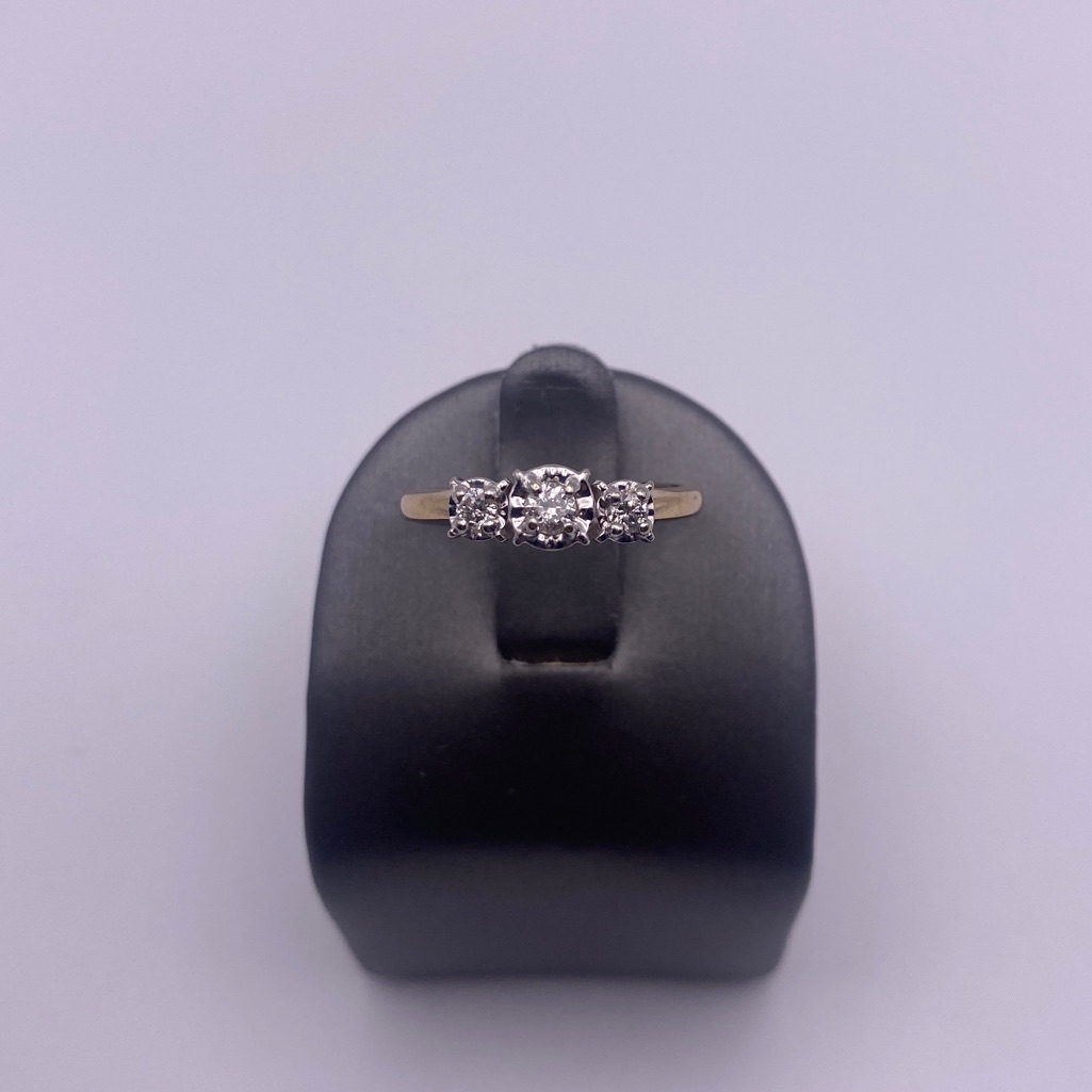 10k Yellow  White Gold Diamond Ring
